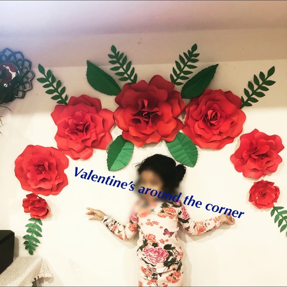 Valentine’s paper flowers - Picture 2 of 6